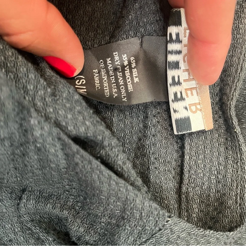 Eileen Fisher Black Textured Silk/Viscose Long Sleeve - Picture 6 of 6